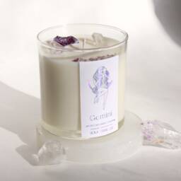 Iridescent Gemini Crystal Candle Egyptian Amber Scent, Vegan Handmade - thumbnail 2