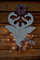 Christmas Wooden Reindeer Wreath With Sparkly Bow & Lights - thumbnail 1