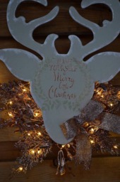 Christmas Wooden Reindeer Wreath With Sparkly Bow & Lights - thumbnail 2