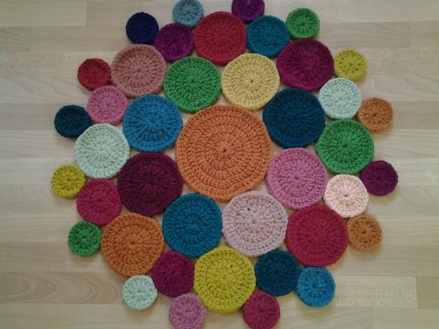 Handmade Round Wool Rug, Modern Crochet Rug - image 1