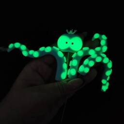 Glow in The Dark Kraken Tentacle Plant Pet With Gold Crown - thumbnail 4