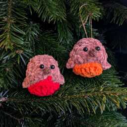 Handmade Crochet Robin Christmas Tree Ornament Chunky Plush Decor - thumbnail 2