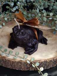 Gothic Black Toad Candle, Witches Familiar Gift, Frog Lover Unique Cottage Gift For Her - thumbnail 1