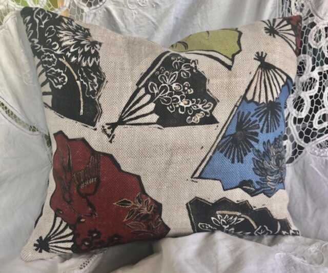 Gp & J Bakers Fabric Linen Cotton Batik Fans Design Cushions Reverse in Black Linen Various Sizes - image 1
