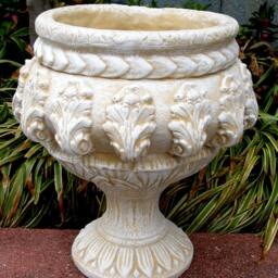 Vintage Sandstone Urn Planter Antiqued 17 - thumbnail 2