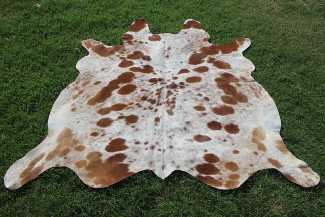 New Large Brown & White Cowhide Rug Brazilian Cow Hide Area 5 X 6 - image 1