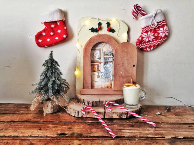 Small Wooden Door To Customize For Loss Baby Teeth Children - image 1