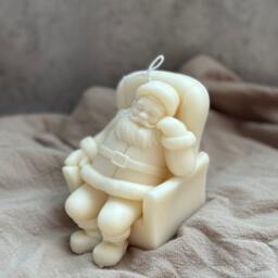 Santa Claus Candle Hand-Poured Soy Wax Christmas Decor - thumbnail 3