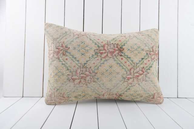 Handmade Vintage Turkish Kilim Pillow Cover 16x24 Decorative Cushion - image 1