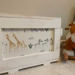Reclaimed Wood Toy Box, Safari Animal Design - thumbnail 2