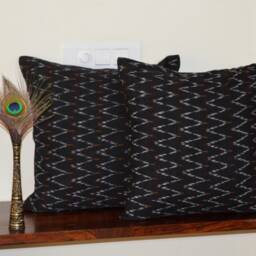 Ikkat Cotton Cushion Cover/Sham 18 - thumbnail 2