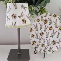Beautiful Tall Lavender & Bee Floral Indoor/Outdoor Usb Rechargeable Table Lamp.matching Picture Plate Available.hand Decorated - thumbnail 3