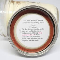 Carmel Popcorn - 8Oz Soy Candle With Gemstone Charm Surprise Hidden Inside - thumbnail 2