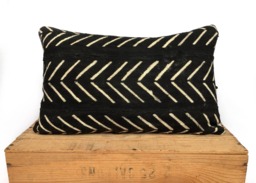 Catherine Mud Cloth Pillow Cover Black & White Mudcloth 16x36 - thumbnail 1