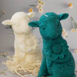 Sheep Candle Soy & Beeswax Easter Decor - thumbnail 2