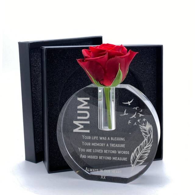 Mum Always in Our Heart Memorial Remembrance Crystal Glass Flower Vase With Engraving Boxed - image 1