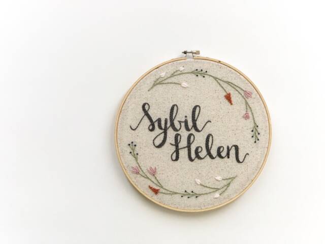 Flower Wreath Baby Name Embroidery Hoop. Nursery Art. Personalized Floral Embroidery. Girl Wall Decor