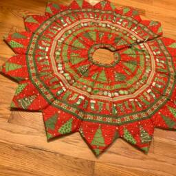 Christmas Tree Skirt, Debbie Mumm Fabric, Quilted, Trees, Red, Green Strip, Stockings, Snowman - thumbnail 2