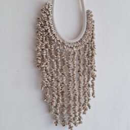 Handmade Cowrie Shell Wall Hanging - Coastal Boho Decor - thumbnail 4