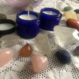 Handmade Rose & Vanilla Soy Wax Candle, Aromatherapy Vegan Candle - thumbnail 2