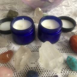 Handmade Rose & Vanilla Soy Wax Candle, Aromatherapy Vegan Candle - thumbnail 3