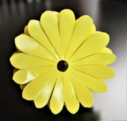 Metal Daisy, Flower, Yellow Birthday Gift, Steel Bridesmaid Wedding, 11Th Anniversary, 6Th Anniversary