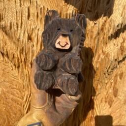 Hand-Carved Cedar Mini Bear, 6-Inch Chainsaw Wood Sculpture - thumbnail 2