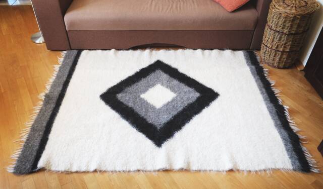 Wool Rug/Swedish Rug/Flokati/Rug/Moroccan Rug/White Rug/Sheepskin Rug/Hand Hooked Rug/Carpet/Nursery Decor/Rag Rug/Fathers Day Gift - image 1