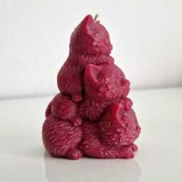 Cute Stack Of Kittens Burgundy Beeswax Candle, Red Playful Cat Lover Candle Gift, Whimsy Candles, Whimsigoth Decor - thumbnail 3