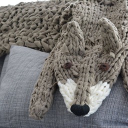 Long Fox Blanket, Rug, Fleece Animal Light Brown Chunky Knit, Hazelnut Blanket - thumbnail 2