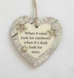Inspirational When It Rains Look For Rainbows Wooden Gift Heart Plaque - thumbnail 1