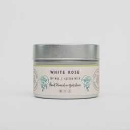 White Rose - Scented Candle Hand Poured in Yorkshire Soy Wax Vegan - thumbnail 2