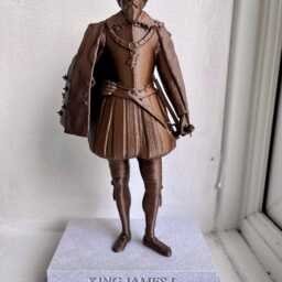 King James Vi & I Statue - House Of Stuart Royal Collectible - thumbnail 4