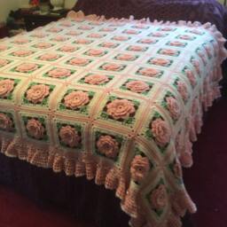 Crochet Pink Roses Afghan Handmade Ruffle Throw With Satin Bows - thumbnail 3