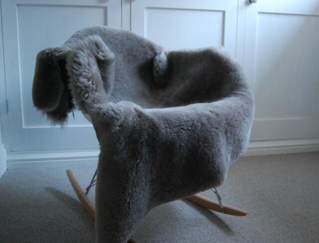 Gray Silver Grey , Sheepskin in Luxurious Supersoft Short Hair Size Xl - image 1