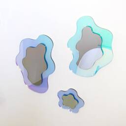 Wiggle Reflector Set - Of 3 Mirrors Wavy Acrylic Mirror Wiggly Amorphic Retro Object - thumbnail 2