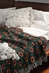 Dark Wildflower Meadow Woven Throw Blanket - thumbnail 1