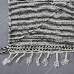 Handmade Wool Berber Rug Diamond Moroccan Flatweave - 8, 2x4, 7 Ft - thumbnail 2