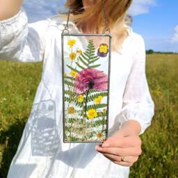 Real Poppy Stained Glass Suncatcher Pressed Flower Wall Art - thumbnail 2