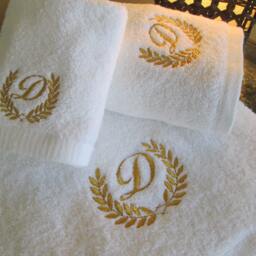 Bath Towels & Personalized Bathrobe - Ref. Laureado Gold - thumbnail 3