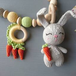 Crochet Bunny Stroller Chain Personalized Baby Toy, Gender Neutral Gift - thumbnail 3