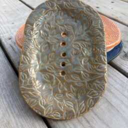Handmade Ceramic Soap Dish - thumbnail 3
