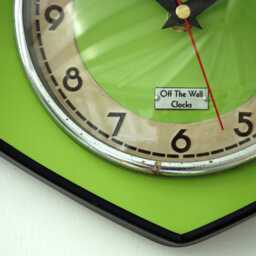 Retro Green Wall Clock - 31cm New Handmade Formica Atomic Style Mid Century Vintage French Gift Off The Clocks - thumbnail 4