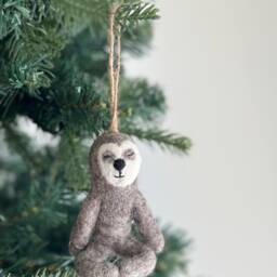 Felt Yoga Sloth Christmas Ornament, Needle Felted Biodegradable Ornaments, Tree Hanging Decoration, Fair Trade Ornament - thumbnail 4