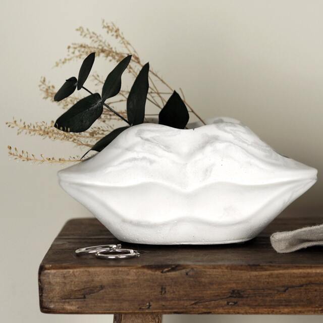 Handmade Concrete Lip Planter Marble Design, Desk Organiser - image 1