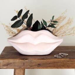 Handmade Concrete Lip Planter Marble Design, Desk Organiser - thumbnail 4