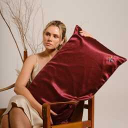 22 Momme 100% Mulberry Silk Pillowcase - thumbnail 4