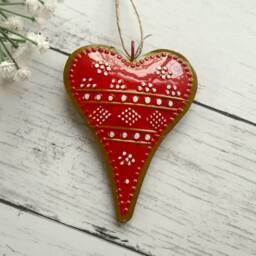 Red Metal Patterned Hanging Heart Decoration - Thehomeandheartsshop Rustic Wall Decor Shabby Wedding Gift Christmas Decorative - thumbnail 1