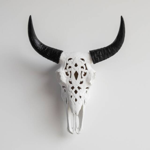 Faux Taxidermy Decorative Carved Bison Skull - Wall Decor White & Black Cbi0100 - image 1