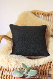"Timeless Pink Cushion ""Liberty" - thumbnail 1